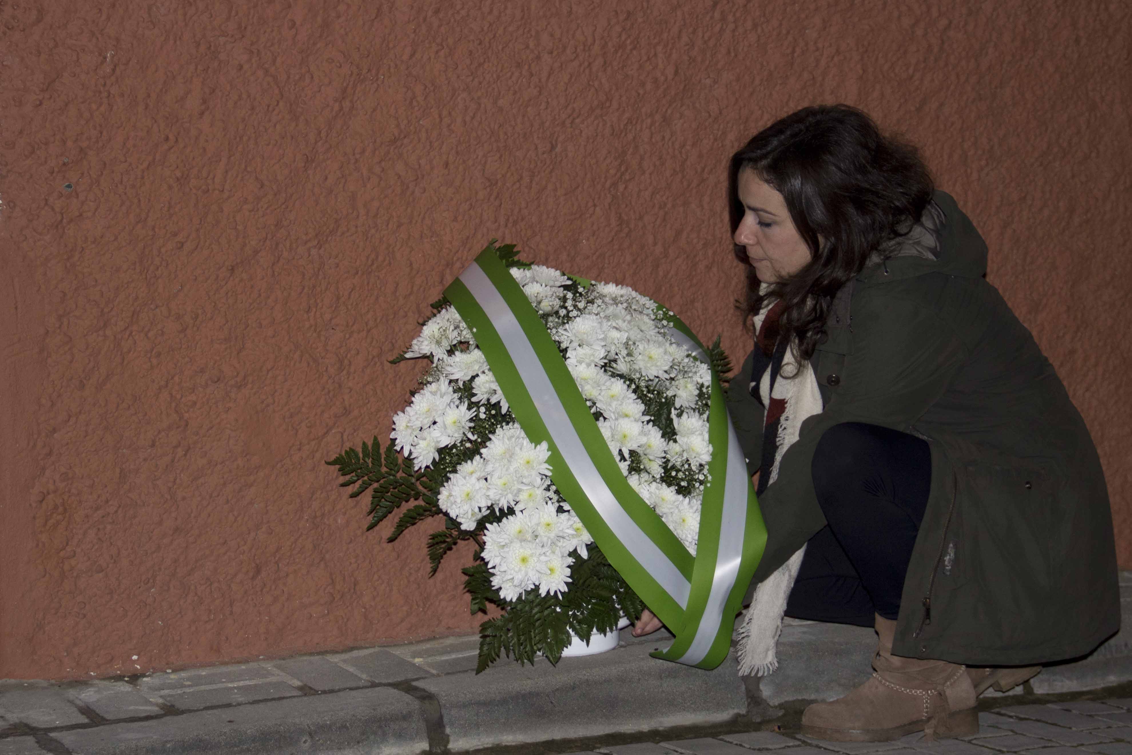 ofrenda-floral-a-manuel-jos-garc-a-caparr-s