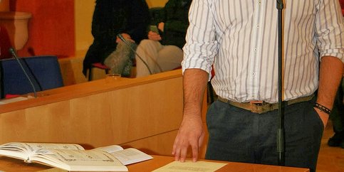 Juan Jiménez Martínez promete el cargo